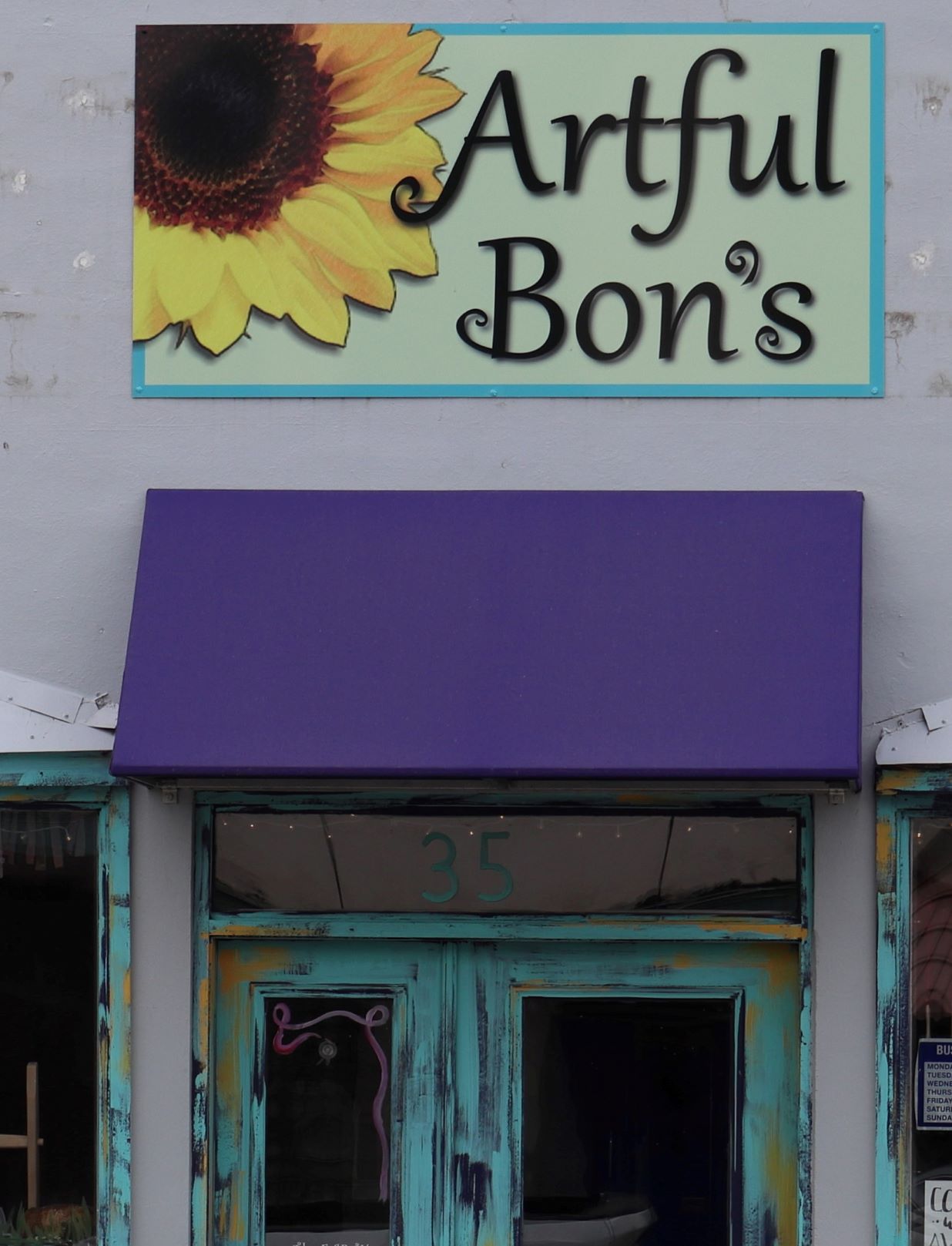 Artful Bon's